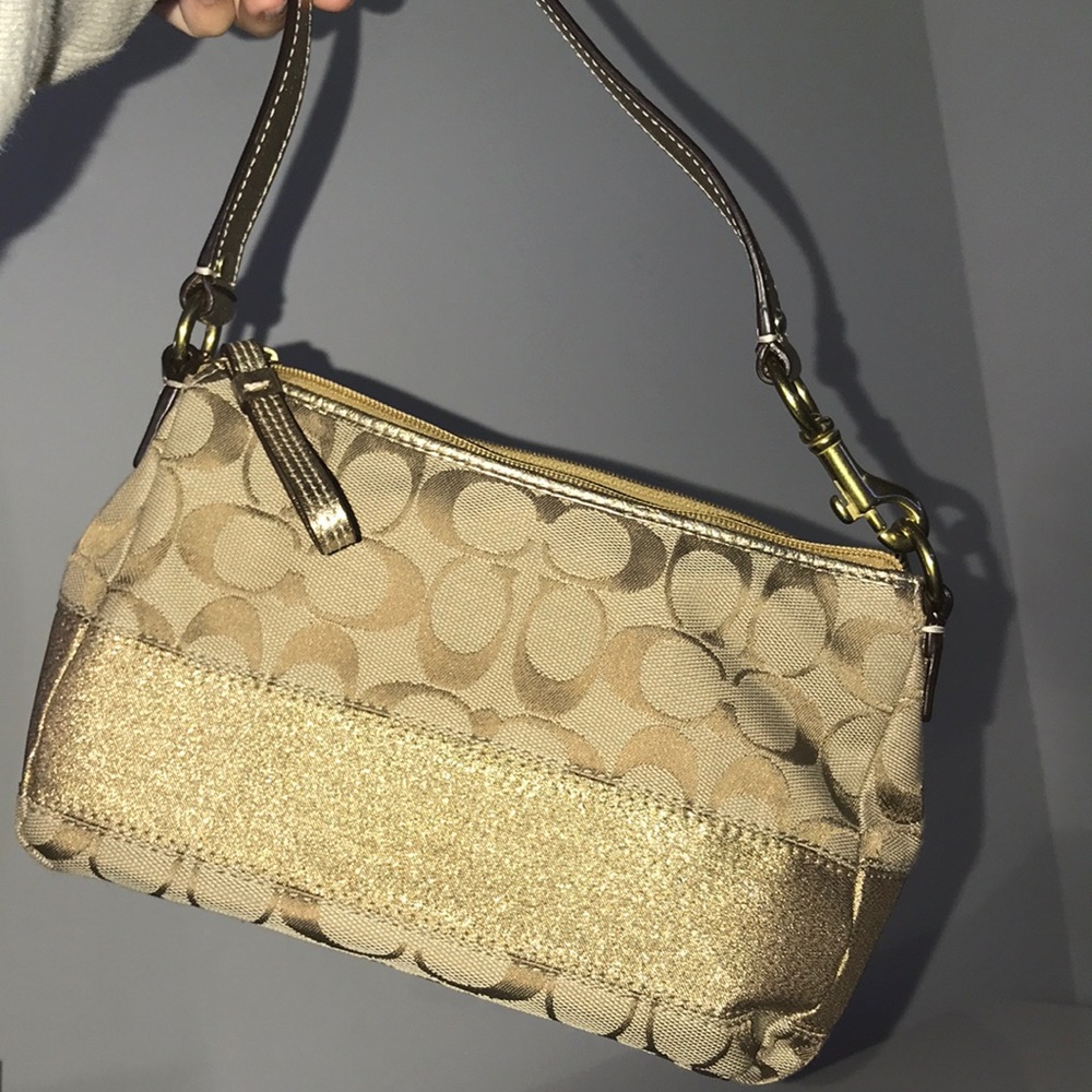 AUTHENTIC Y2K COACH GOLD MINI PURSE